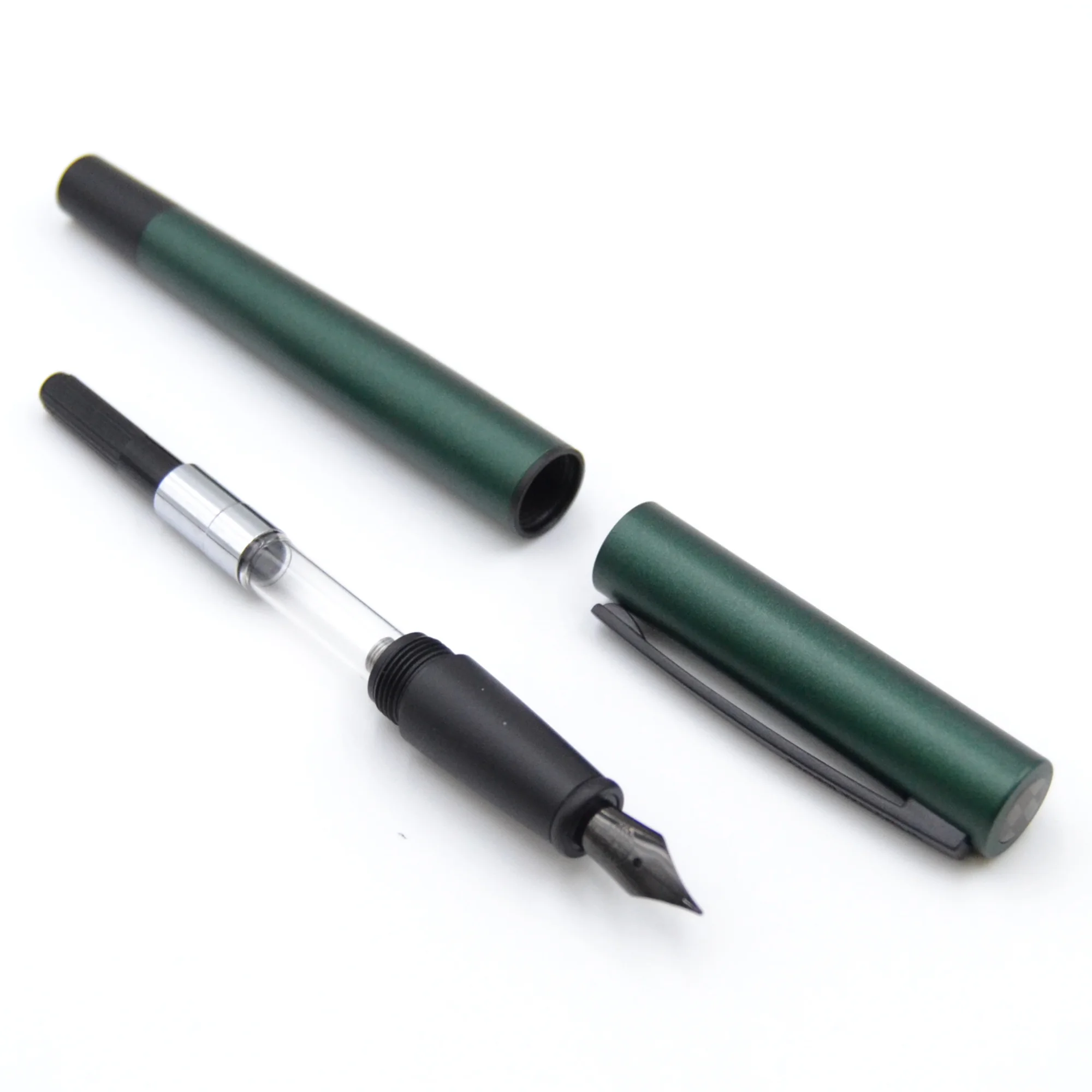 High-end Premium Fountain Pen with Matte Lacquering Green Color Gun-Metal Trim