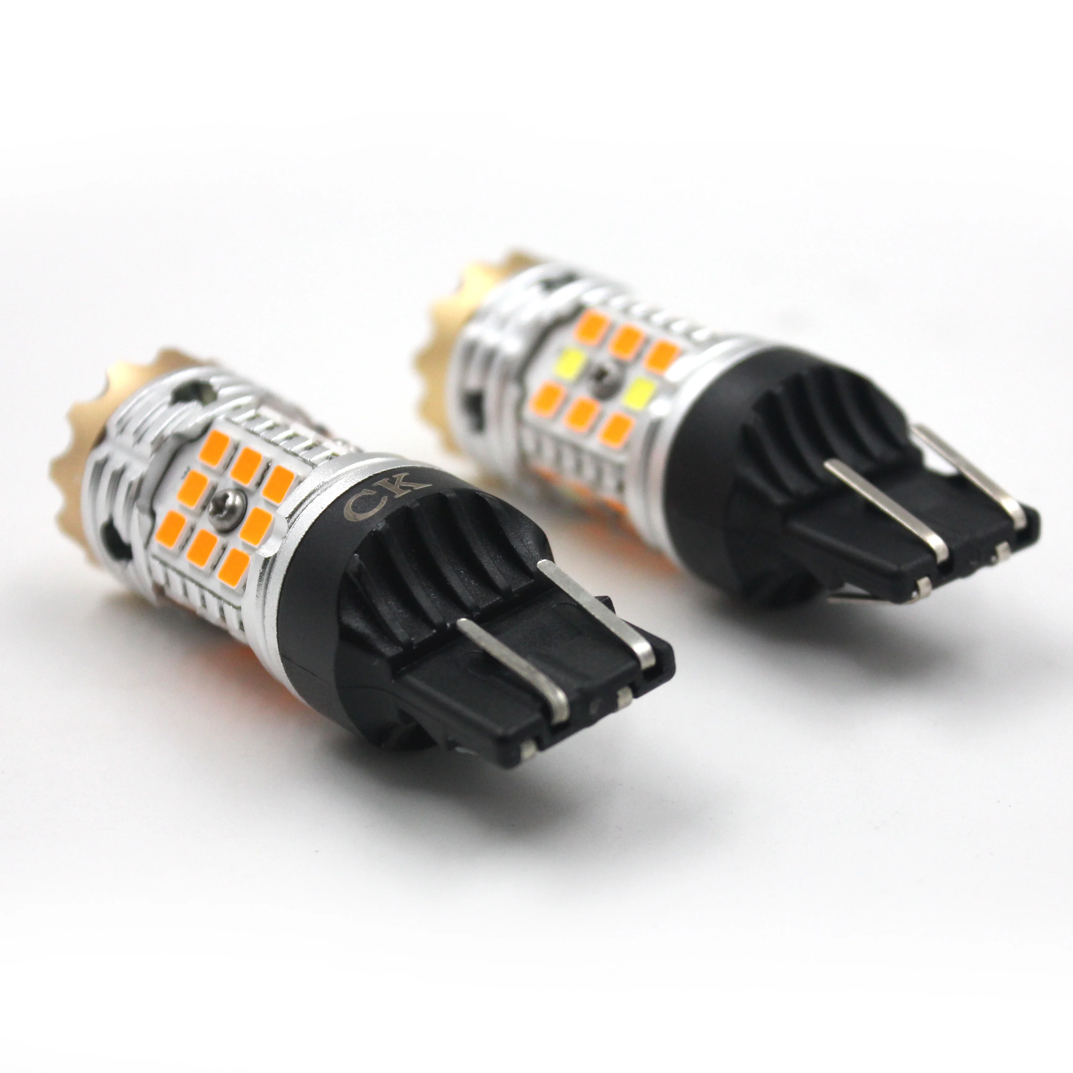 Автомобильная осветительная система T20 7440 7443 32SMD Canbus без ошибок двухцветная лампа светодиодная поворотники