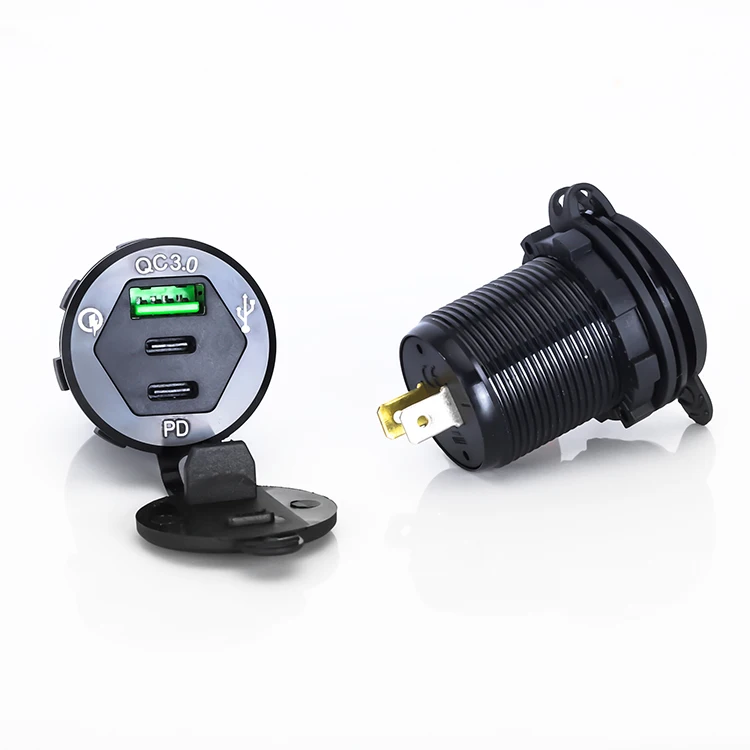 New Arrival Easy Installation High Current and Fast Charging 3 Port USB Charger with Waterproof Cover Universal for Vehicle