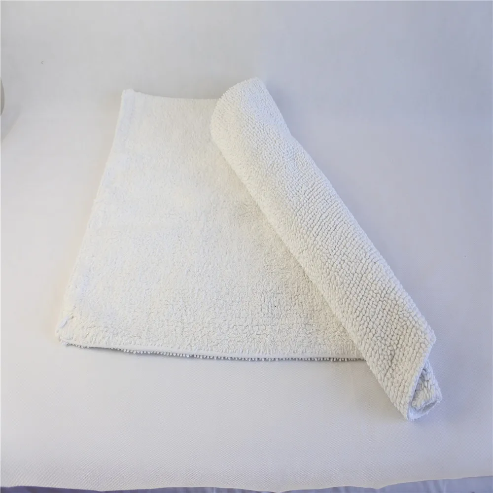 
100% cotton 68 white rectangular thickening highly absorbent anti skidding chenile bathroom mat 