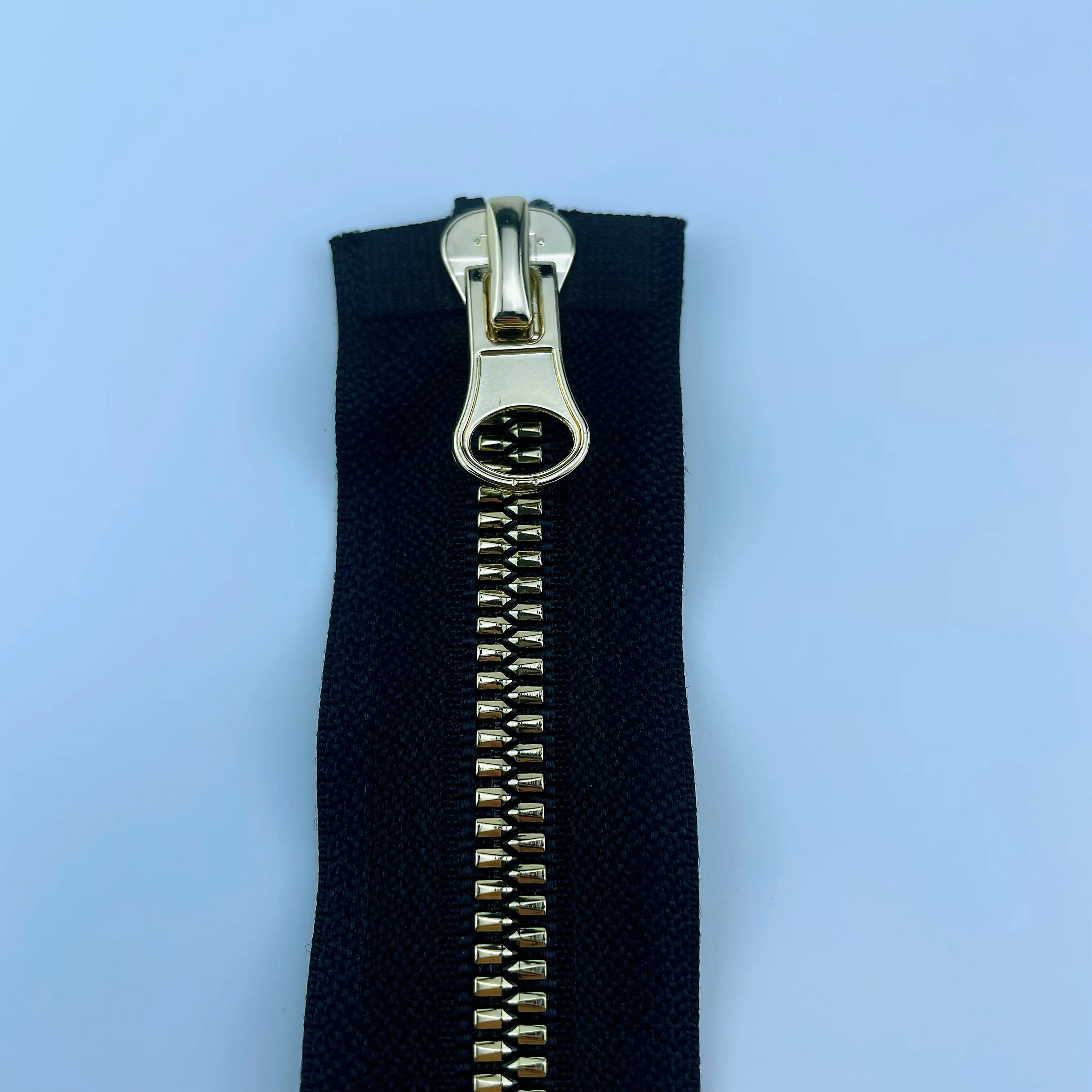 NO.5 Golden Diamond Teeth Plastic zipper for bags garment accessories Zipper Puller slider zip pull full zip