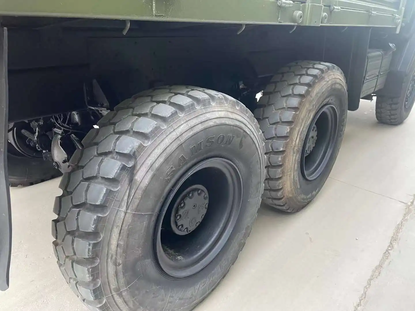 Грузовик внедорожный Shacman 6X6 260HP по хорошей цене Sx2150 SX2190