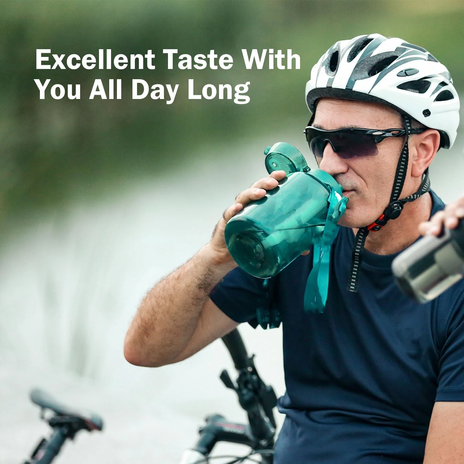 Filtered Water Bottle Portable Travel Water Bottle with Filter Water Purification Suitable for Outdoor Camping Hunting