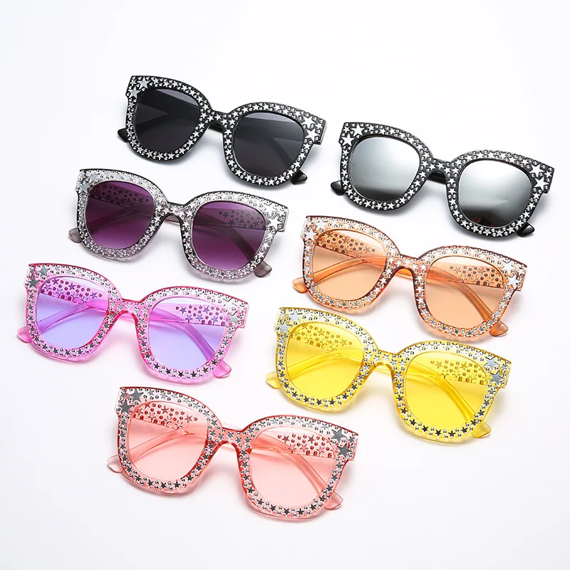 New Design Fashion Party Sunglasses 2023 Star Shaped Decoration Luxury Trendy Women Sunglasses Oversized Diamond Sunglasses 2023