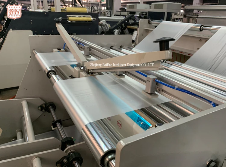 Double Line Degradable Vegetable Fruit Plastic Bag-on-Roll Machine with Paper Core