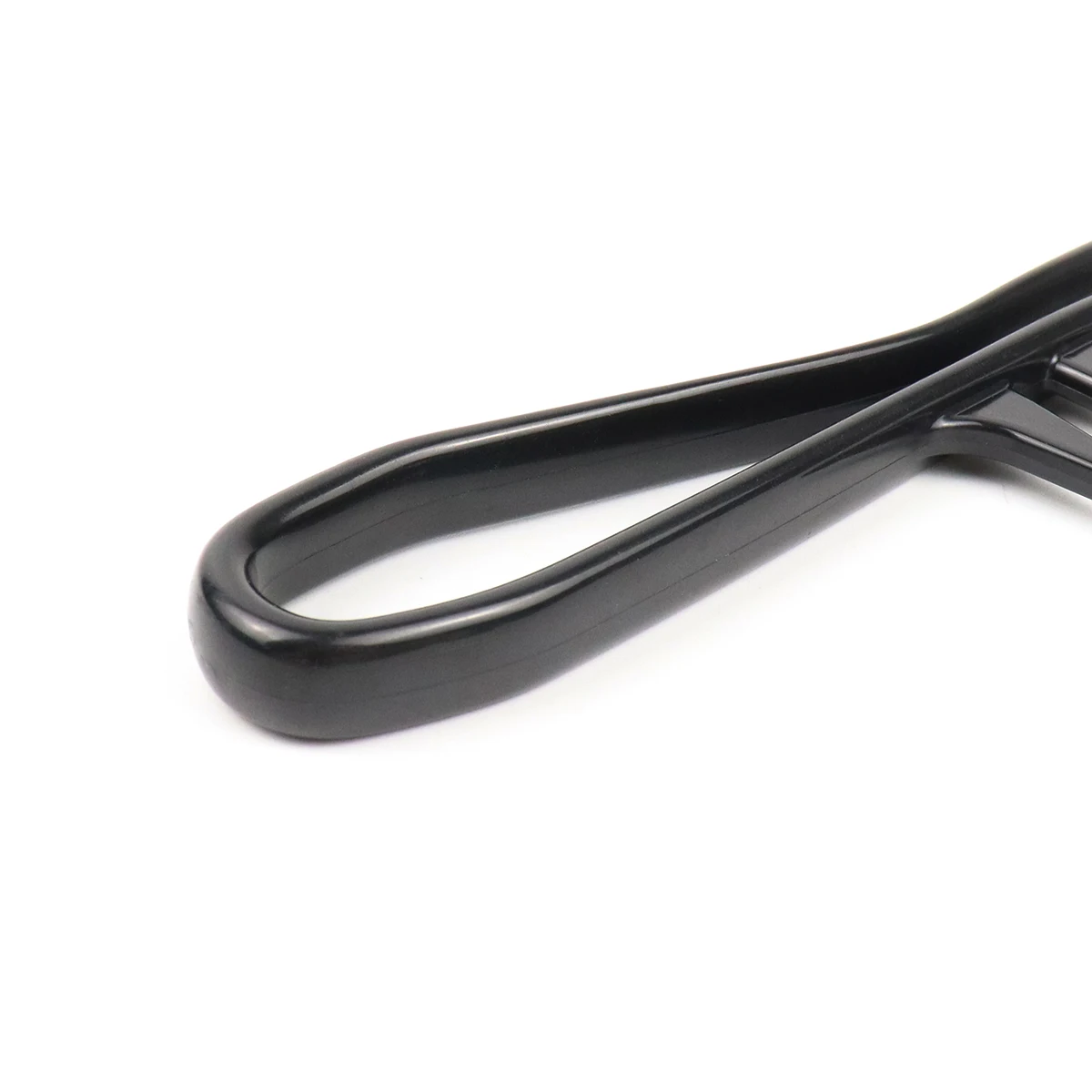 Barber & Salon Plastic Fish Shape Curly Wide Tooth Comb Heat-resistant Oil Head Comb for Styling Hair