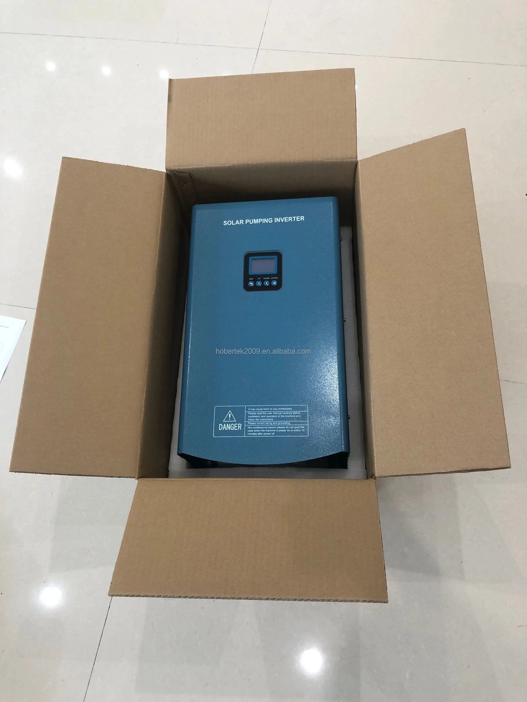 Foshan AC   11kw  15HP solar irrigation use deep well submersible pump inverter