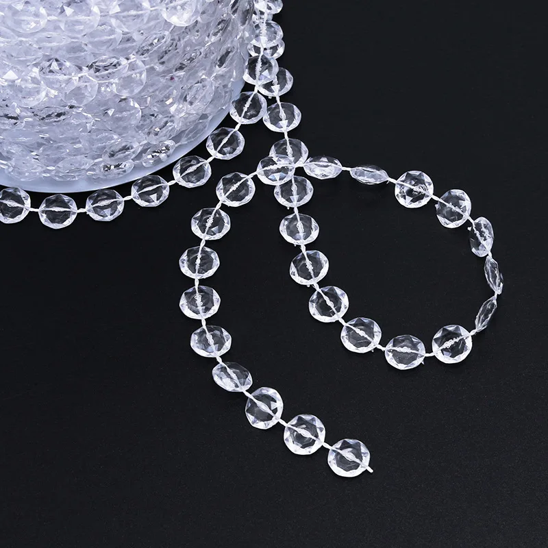 
Hongzhi Wholesale 99FT 30m Crystal Clear Bead Garland Acrylic Chandelier Hanging Garland For Wedding Decor 
