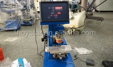 1 цветная подарочная коробка с принтом