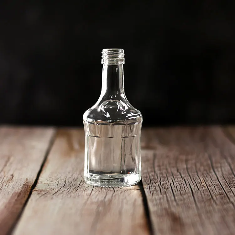 China Factory Custom Mini 50ml Liquor Whiskey Bottle Wholesale