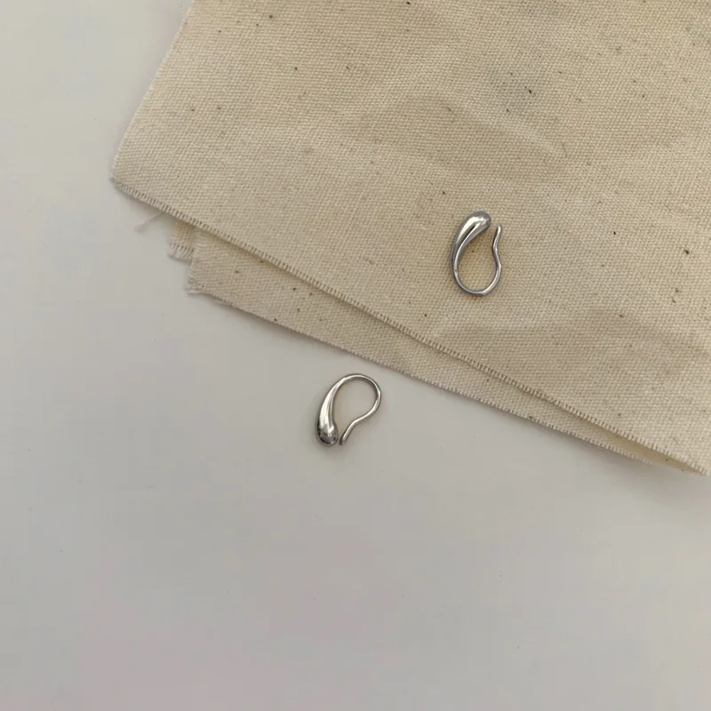 Jewelry Design of ear clip in the east gate Korea