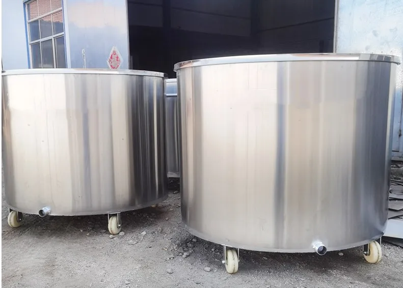 100L 200L 500L 1000L 1500L 2000L Stainless Steel Movable Chemical Storage Tank Equipment With Wheels