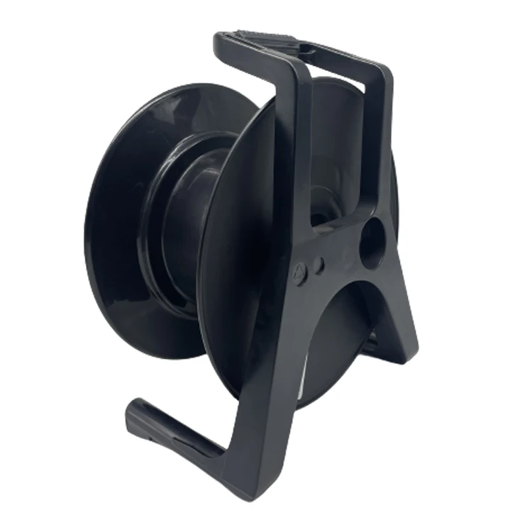 BENEW Factory Directly OEM ZD5002 4 Socket IP44 CE Certificated Simple Cable Reel With Over Heat Protector