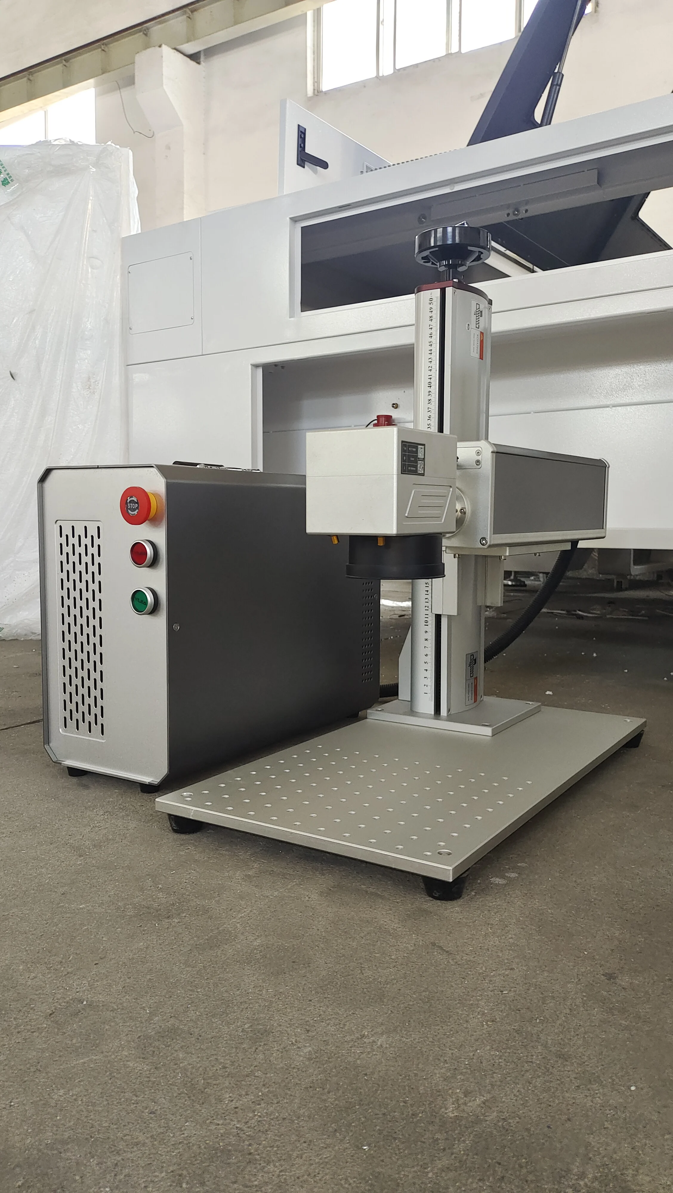 60W JPT mopa fiber laser for metal with 300*300mm Size Lens SG7110 Scan Head EZCAD Control Double Red Dots Rotatory
