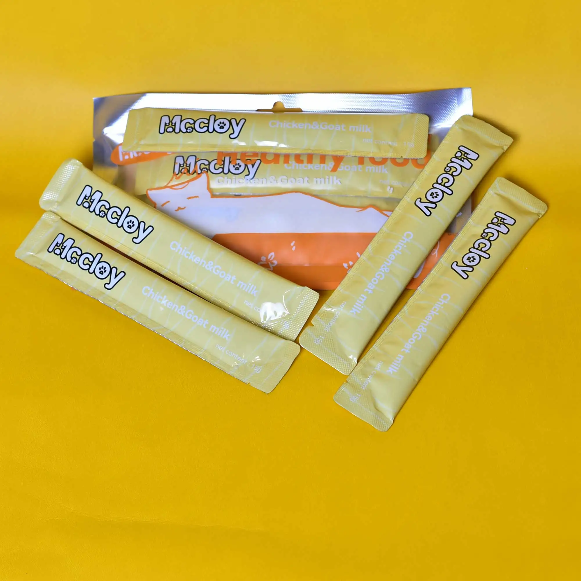 Лидер продаж от производителя OEM ODM кошачьи закуски Влажные Корма угощения для кошек mccloy