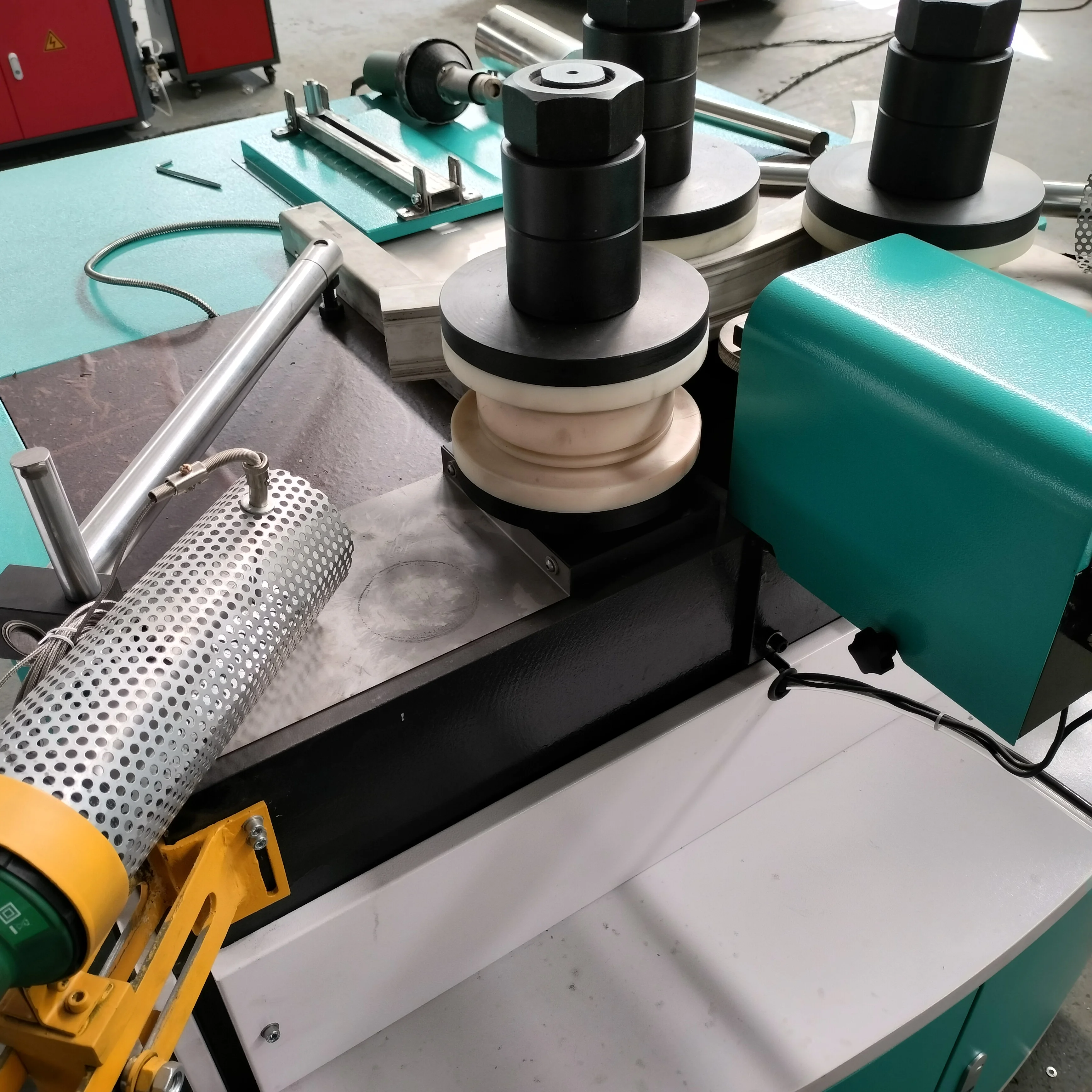 Popular Design Good Quality pvc window door bending machine