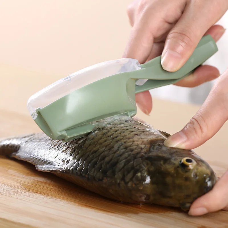 Manual fish scale scraper for household kitchens lid  remove  Gloway Kitchen Gadget Tools  Skin Graters Cleaning Peeler