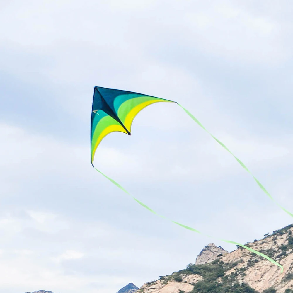 Weifang Triangle Green Grassland Card Ventilation Kite Breeze Easy Fly Handheld Line Roulette Adult Special Customizable