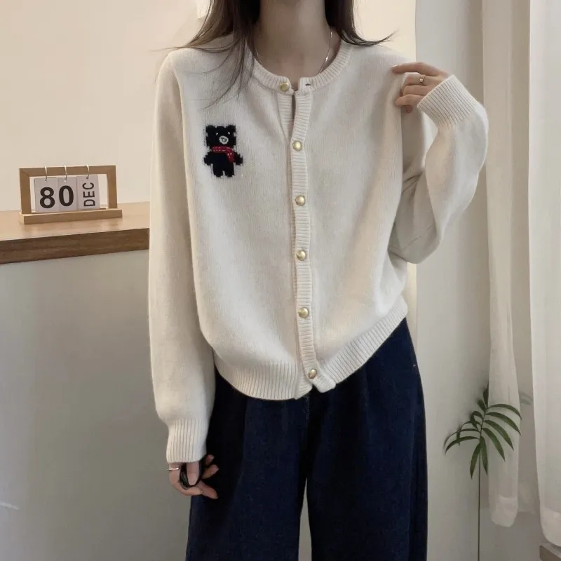 Spring new arrival fashion lady crew neck long sleeve loose fit bear print thin sweater coat