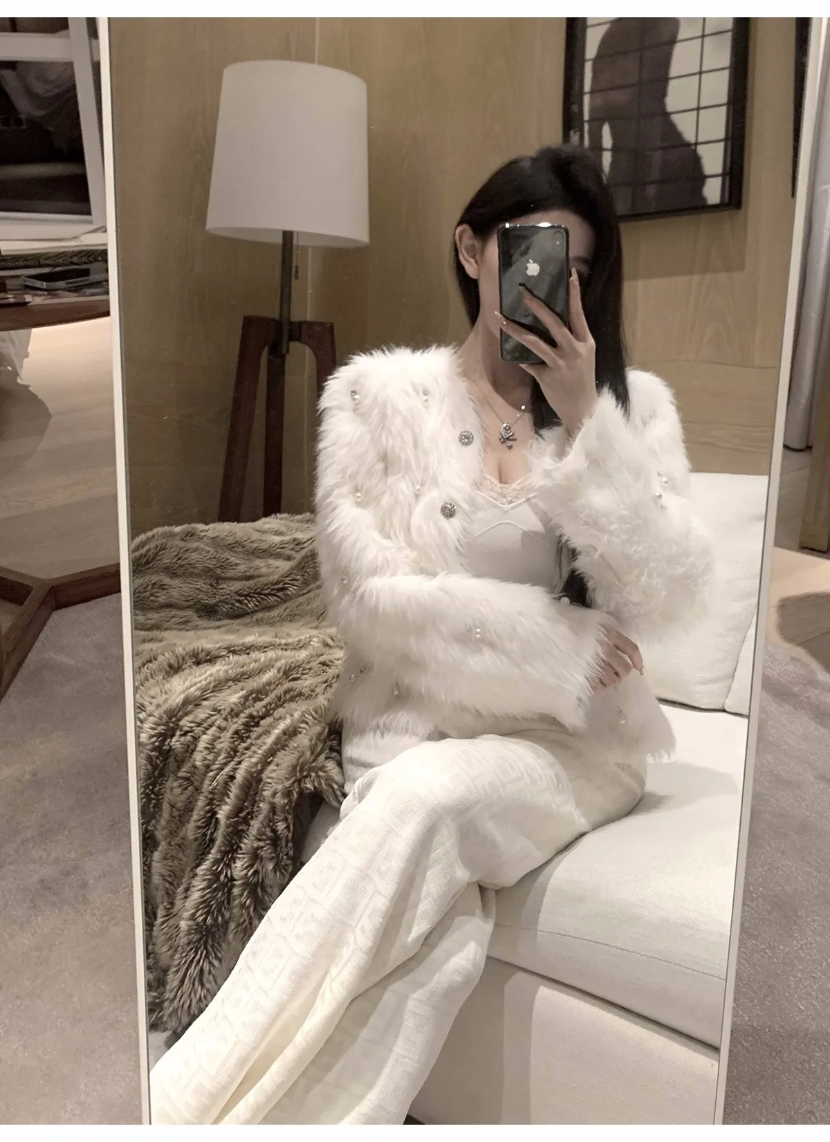 A8172 Trending 2023 New arrivals fall autumn Korean raccoon white fluffy fur coat women clothes
