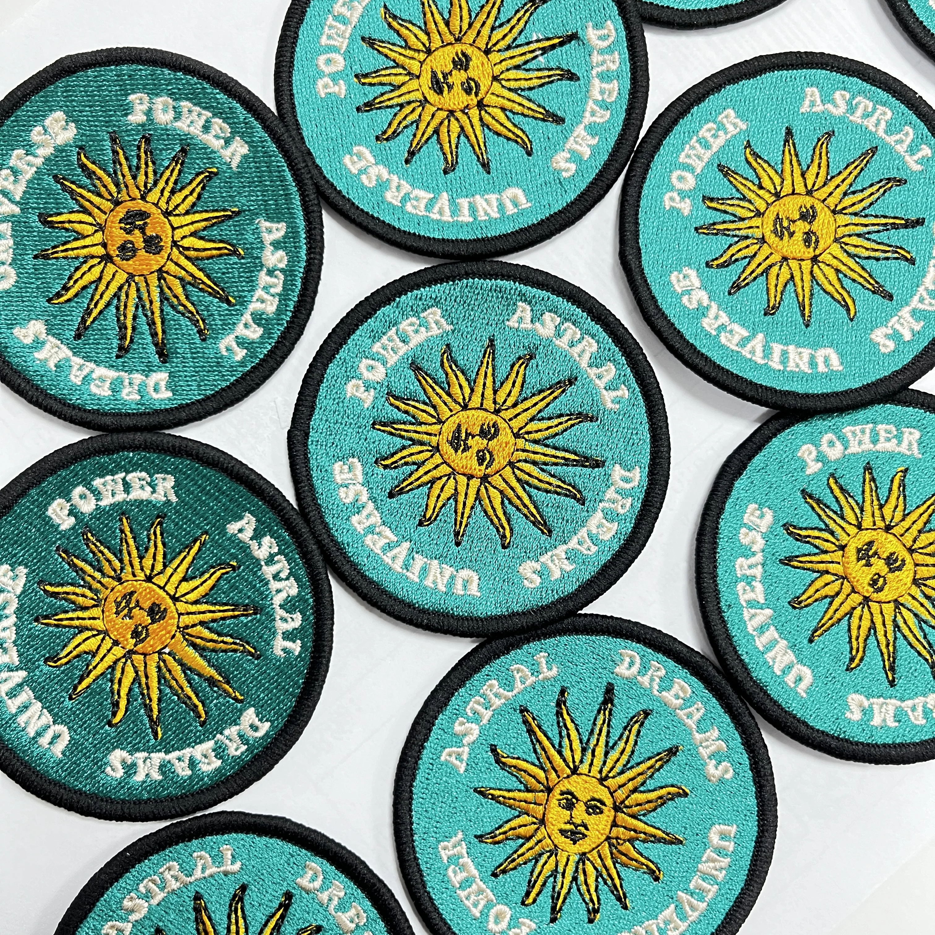 Embroidered Badges Wholesale stock Logo Iron on 3D Puff Embroidery Patches for Clothing