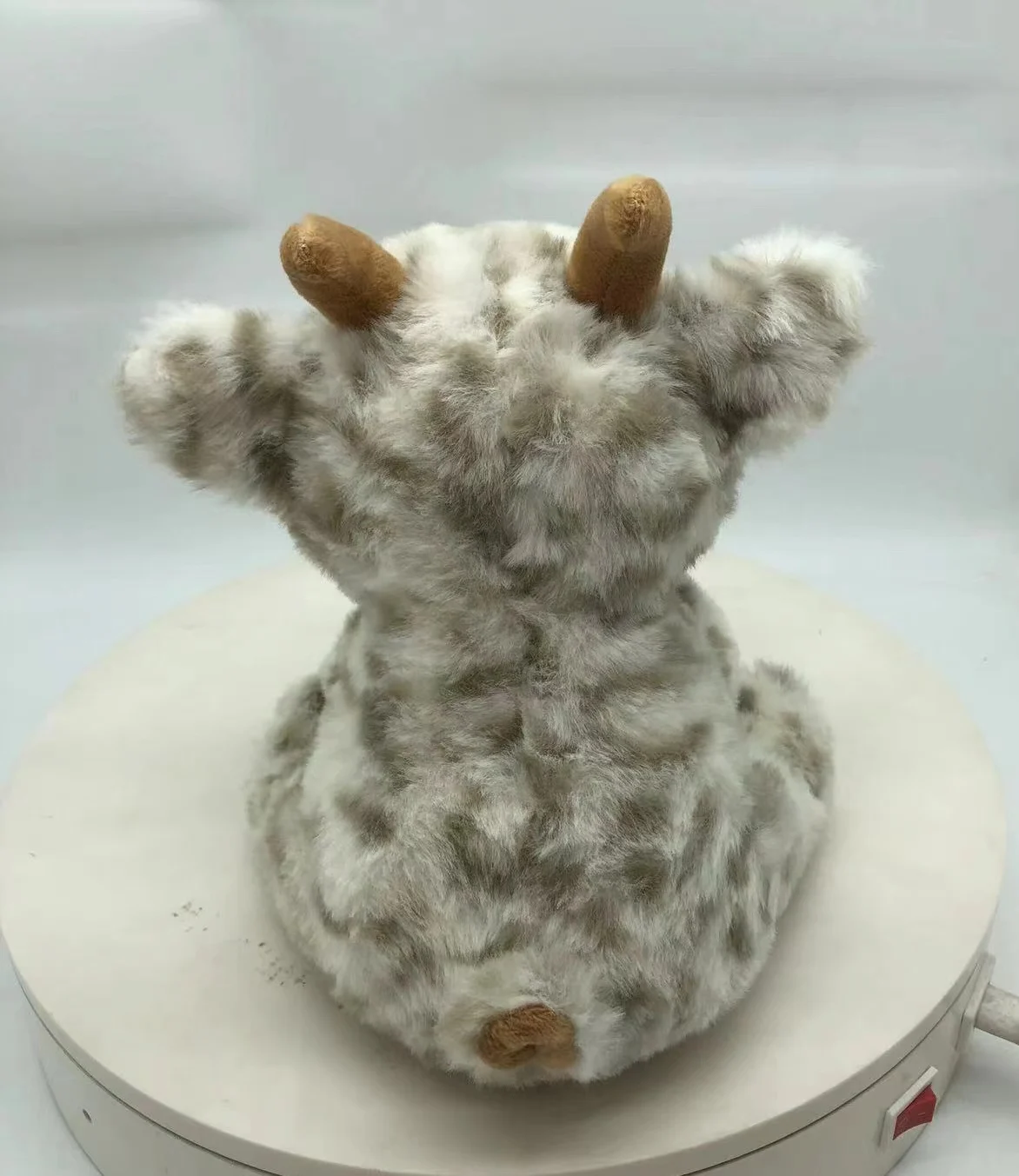 Customized design plush goat toy custom plush toy stuffed animal toy