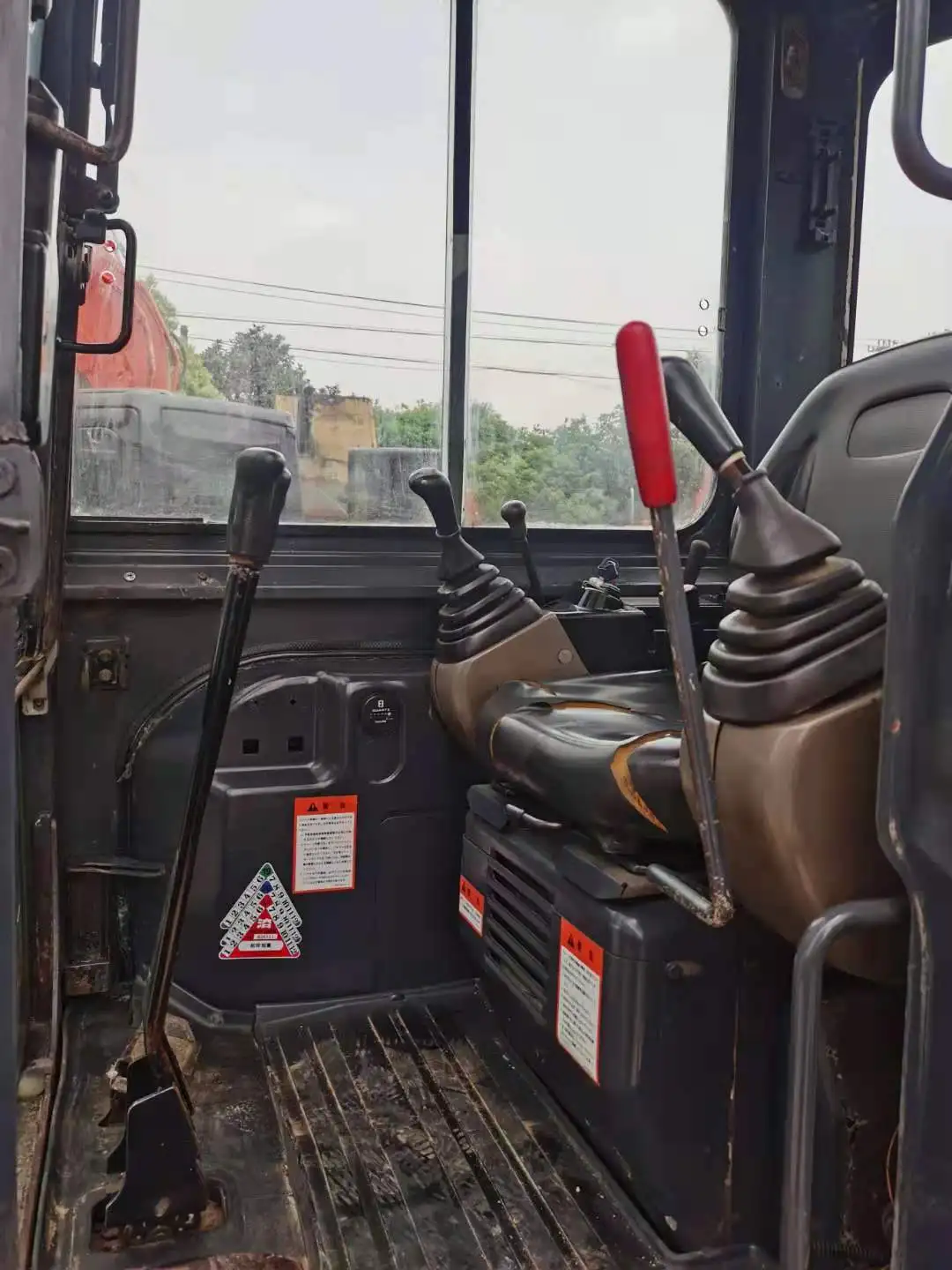 Original Japan Kobelco SK50 used mini excavator 5 Ton small crawler compact digger excavator escavatore