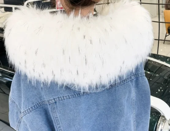 AIMINYZ Trendy 2023 Wholesale Autumn And Winter Rabbit Hair Short Jacket With Large Fur Collar Plush Denim Jacket For Woman
