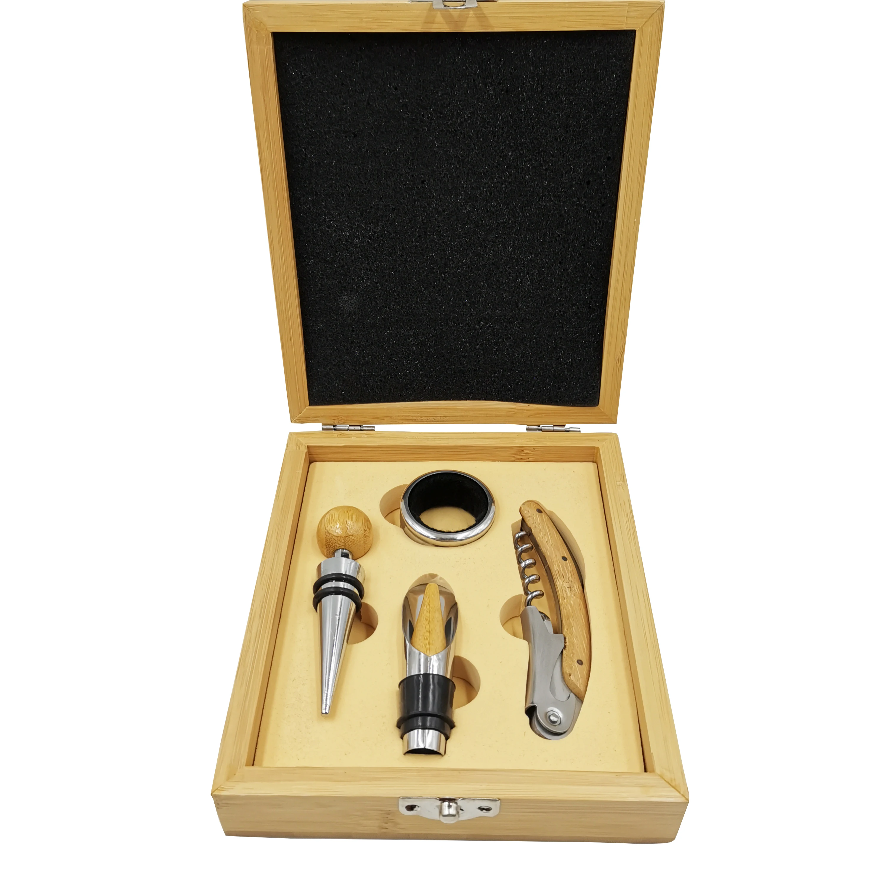 Red Wine Tool Set 4 Pieces Bamboo Wine Gift Set