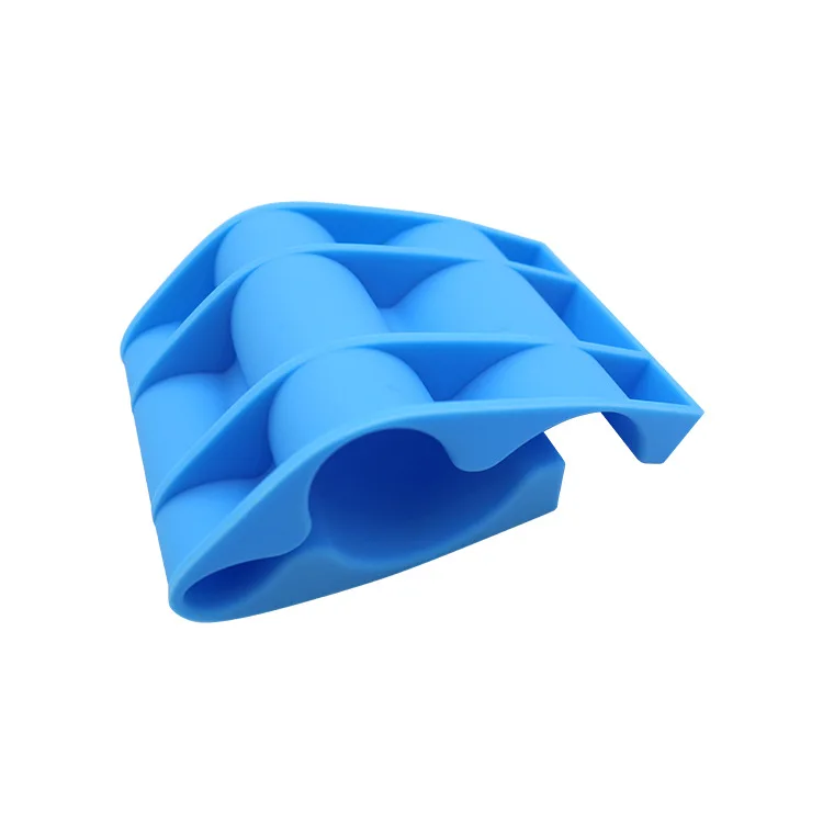 Excellent Quality BPA Free Silicone Anti-Slippery Refrigerator Wine Bottle Storage Mat Can Beverage Beer Rack