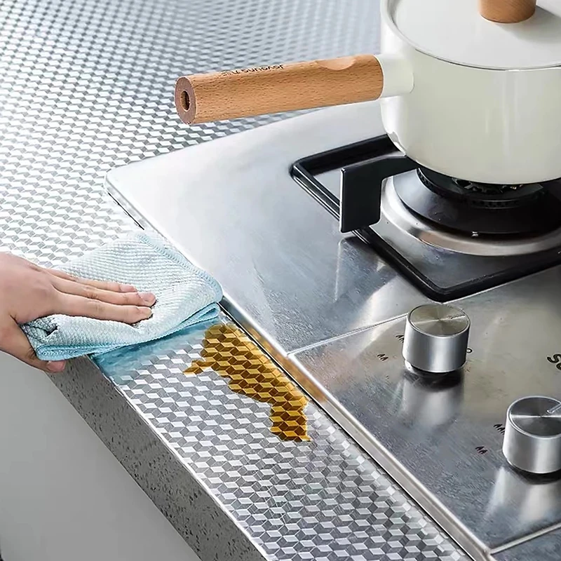 wholesale Kitchen Oil-proof Waterproof Stickers Aluminum Foil Kitchen Stove Cabinet Self Adhesive Wall Sticker DIY Wallpaper