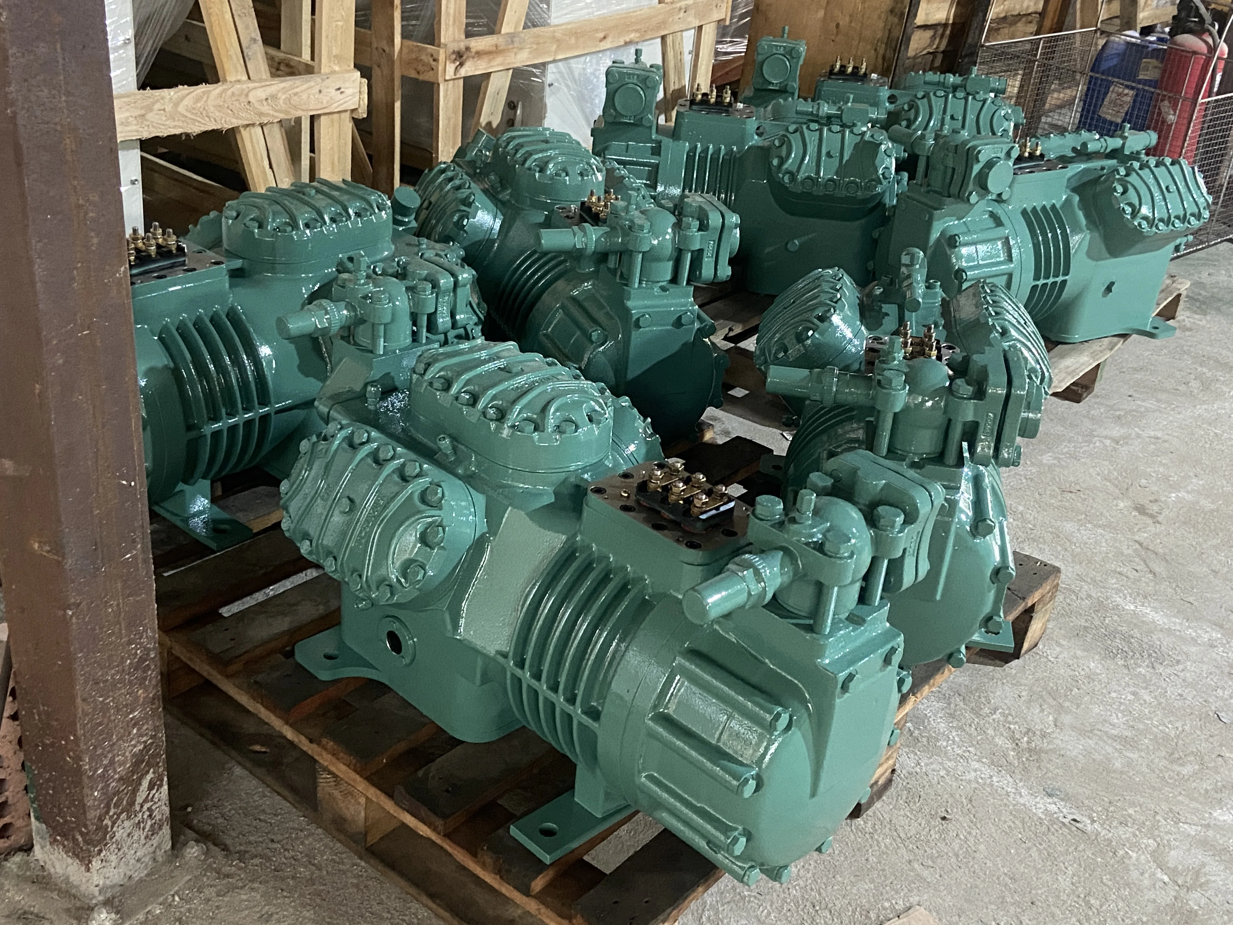 5hp 8hp 10hp 12hp 15hp 20hp 25hp 30hp 40hp РЕФРИЖЕРАТОРНЫЙ компрессор полугерметичный поршневой