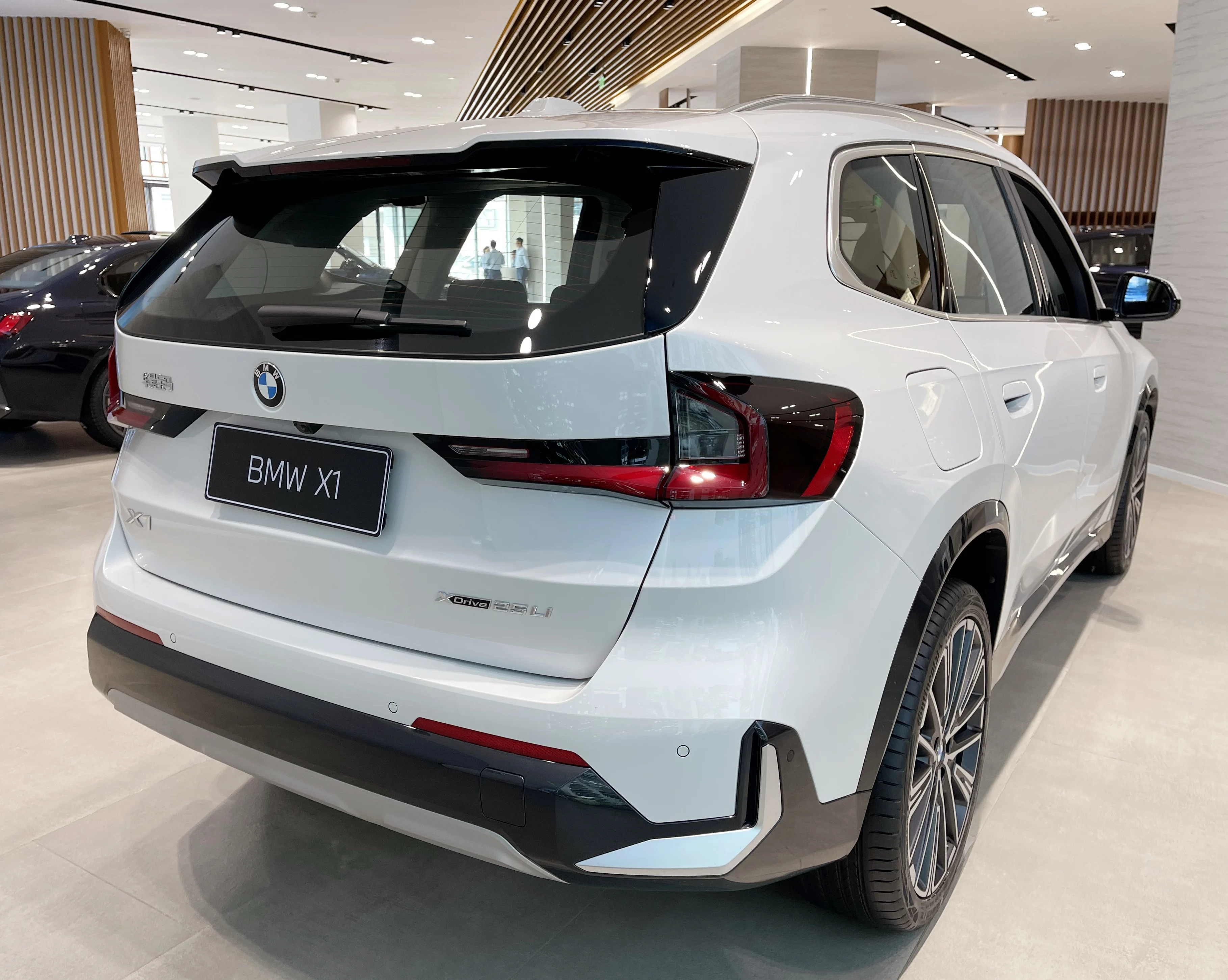 2023 BMW X1 xDrive25Li Off Road 4WD 5 Door 5 Seat SUV Car Luxury Automobile for BMW X1