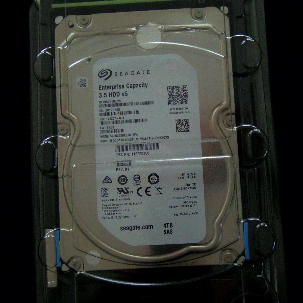 Brand EMC 005052485 4T 6Gb SAS 7.2K HDD VX-VS07-040 Hard Disk Vnxe1600 N5-PS07-040 for VNX5500 VNX5700 VNX7500