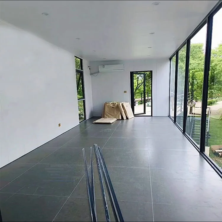 Giantsmade New Design Modern Container Shop Store Prefab Shops 20ft 40ft Shipping Container Bar Coffee Shop