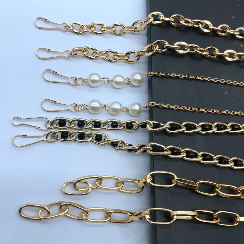 
New Fashion Pearl Aluminum Eyeglass Face Cover Masking Holder Chains Hanging Necklace Facemask Hanger Lanyard 
