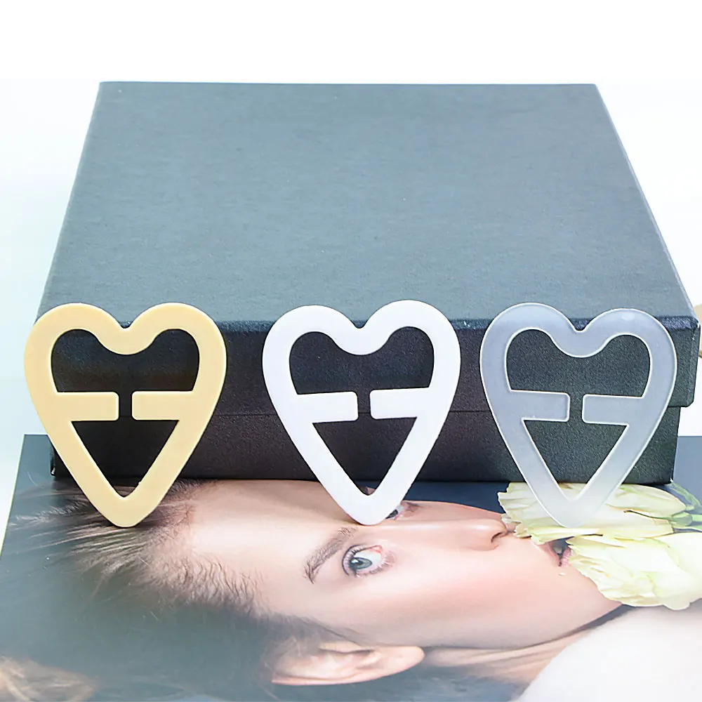 Plastic Bra Buckle Clips Back Strap Holder Perfect Adjust Belt Clip Cleavage Control Bra Strap Clips