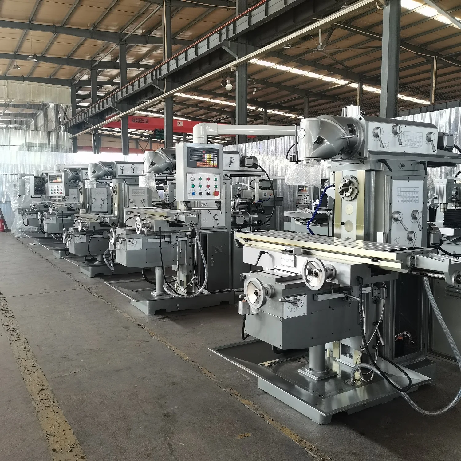 XL6436CLW power feed swivel head rotary table universal manual milling machine