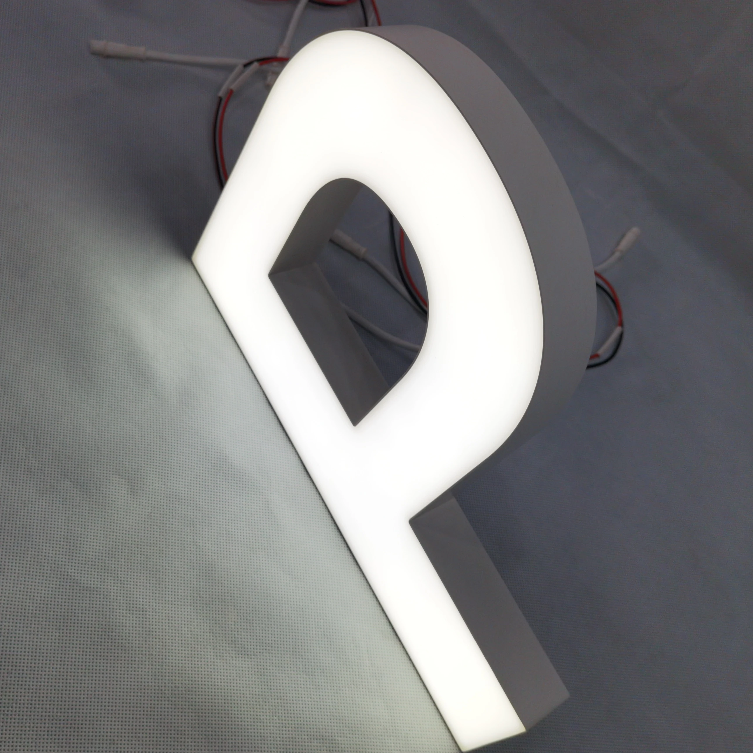 advertising wobbler acrylic letter beads alphabet