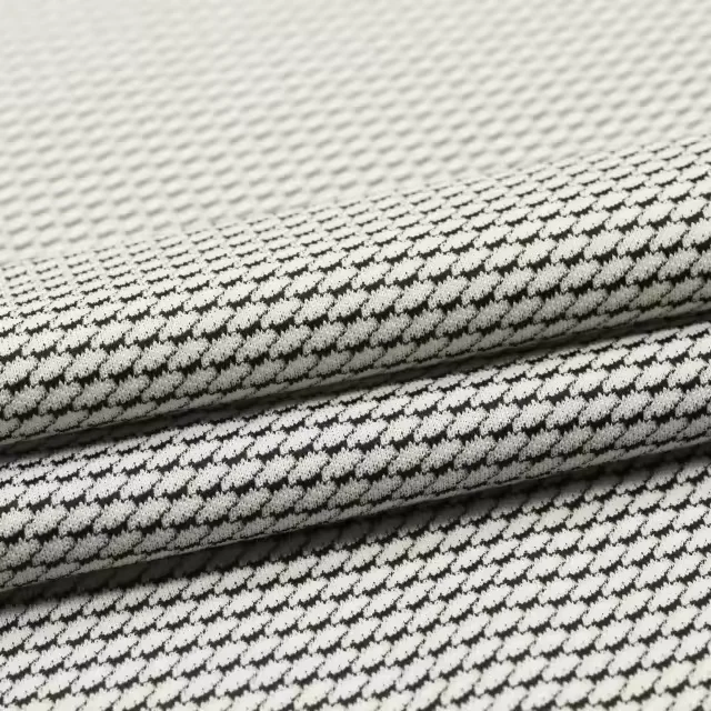 100% Polyester Diamond Jacquard Fabric Knitted Fabric with Intricate Diamond Pattern