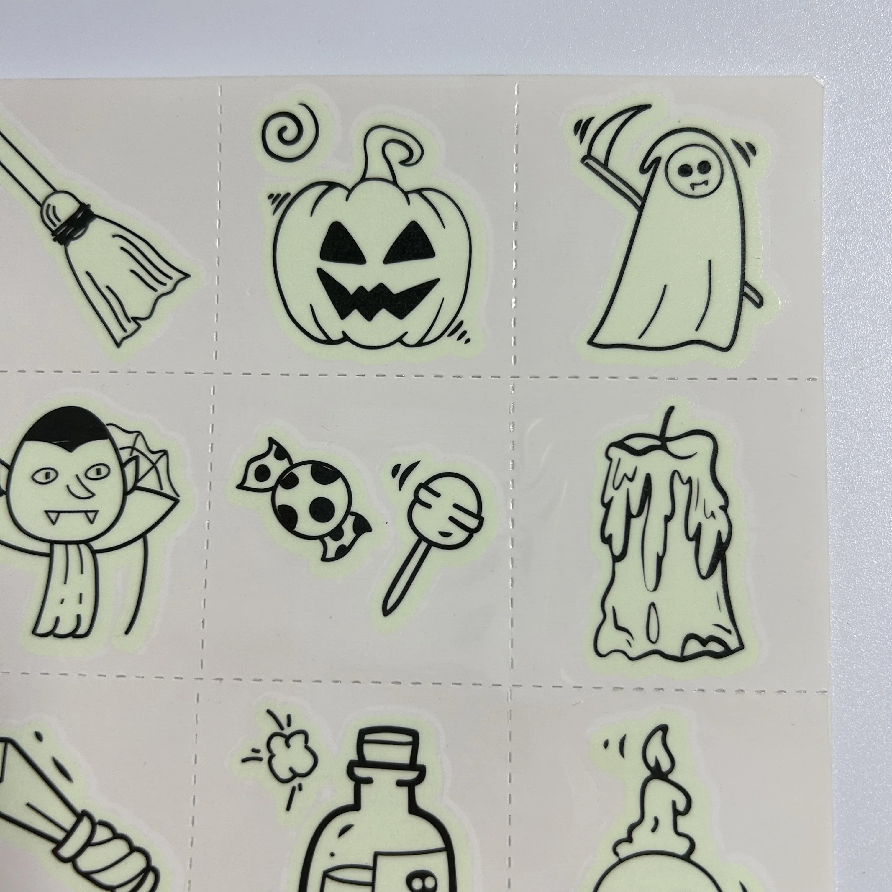 Custom design non-toxic glow in the dark tattoo sticker for kids waterproof Hot sale Halloween sets temporary tattoo stickers