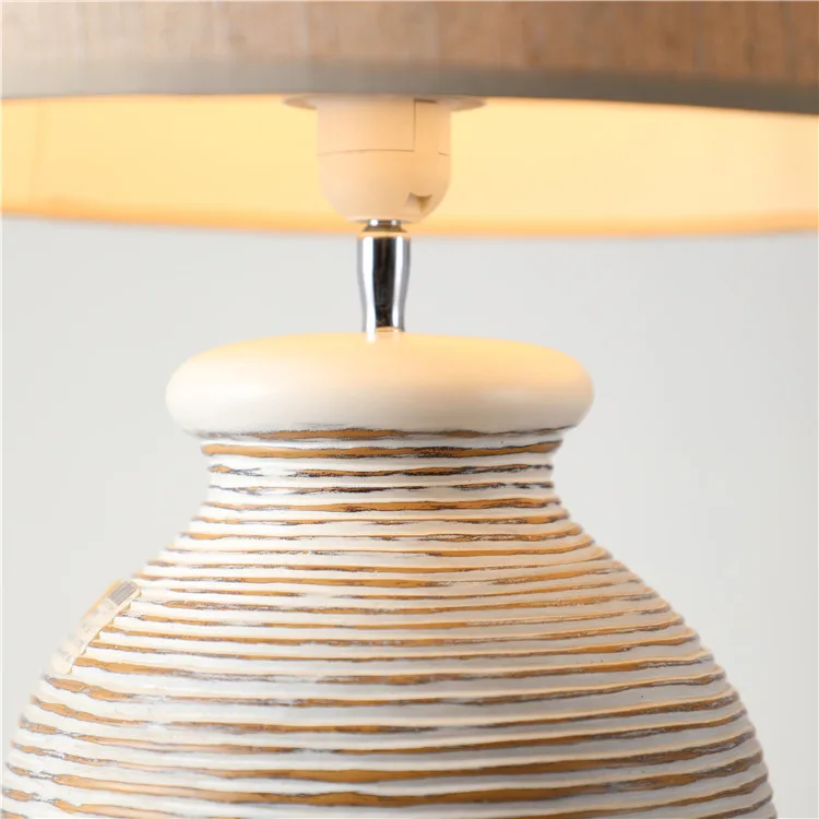 Wholesale nordic design hotel home decoration desk light modern bedside resin table lamp