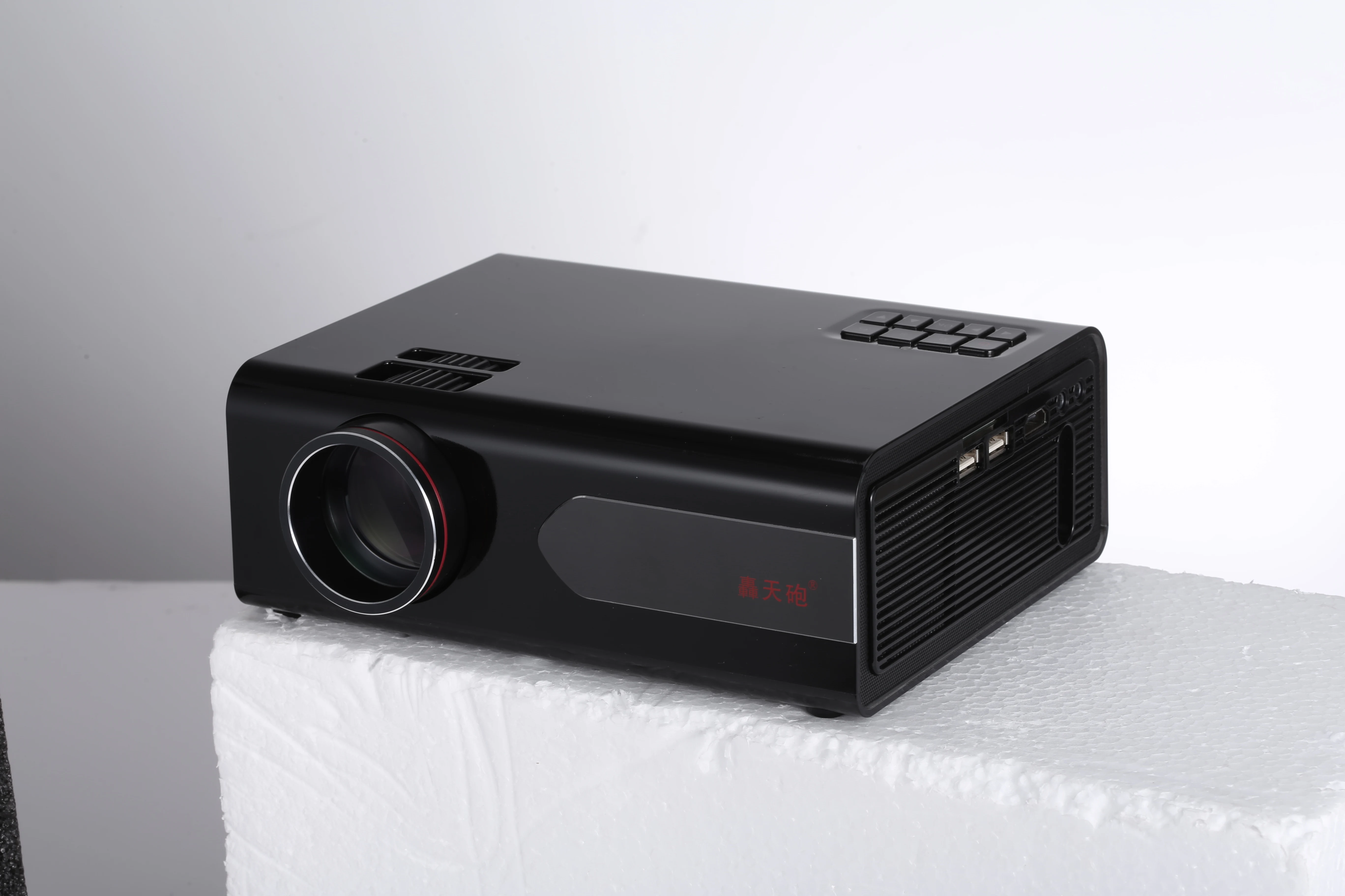 Home Theater led Projector HTP GP18 Full HD 720P 1500lumen High Brightness fashion design proyector  with mirroringcast Android