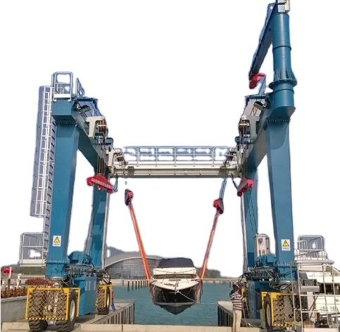 Mobile 300ton Factory Price Yacht  Boat Lifting Crane