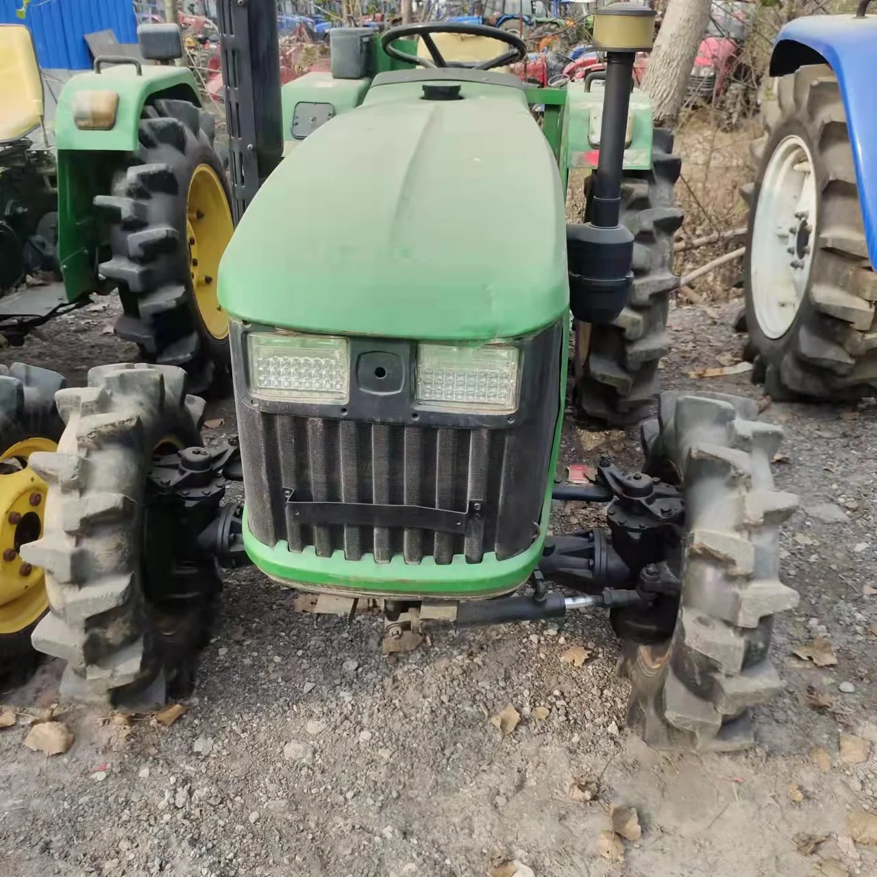Used/Second tractor Strong Power Small Farm Tractor 30HP 40HP 50HP 55HP 4X4 Mini Garden Tractors