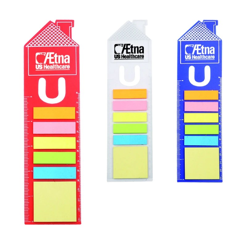 Закладка сделана из карты с пятью различными цветными липкими страницами и липкой