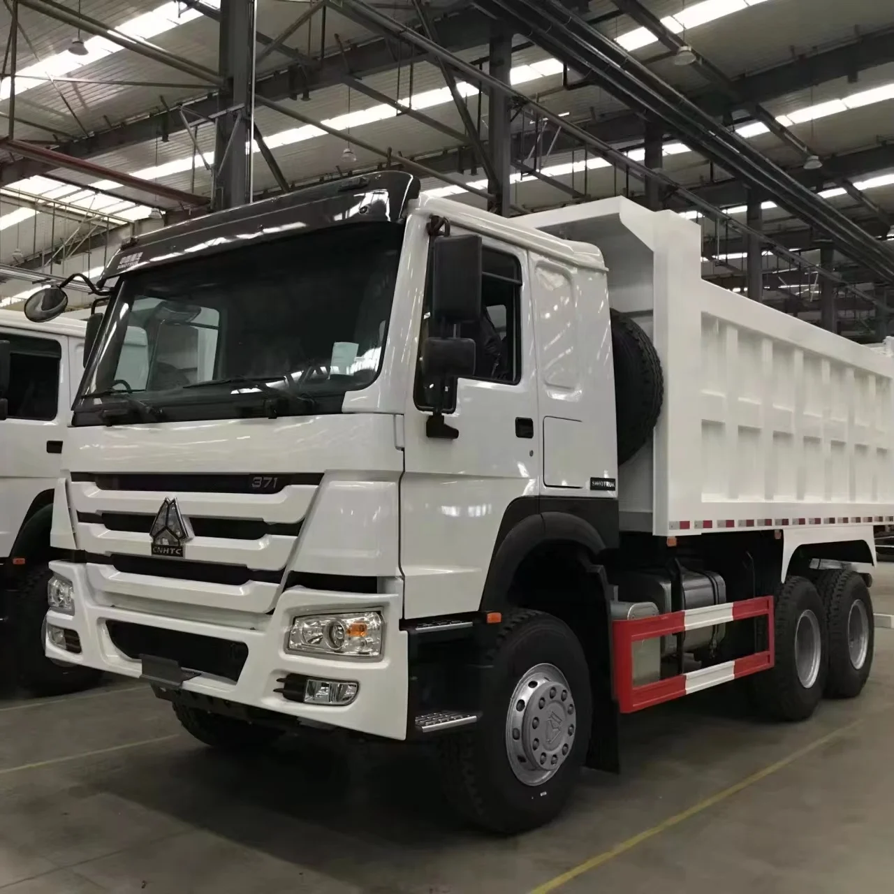 SINOTRUK HOWO 6x4 самосвал Прямая поставка с завода хорошее качество хорошая цена