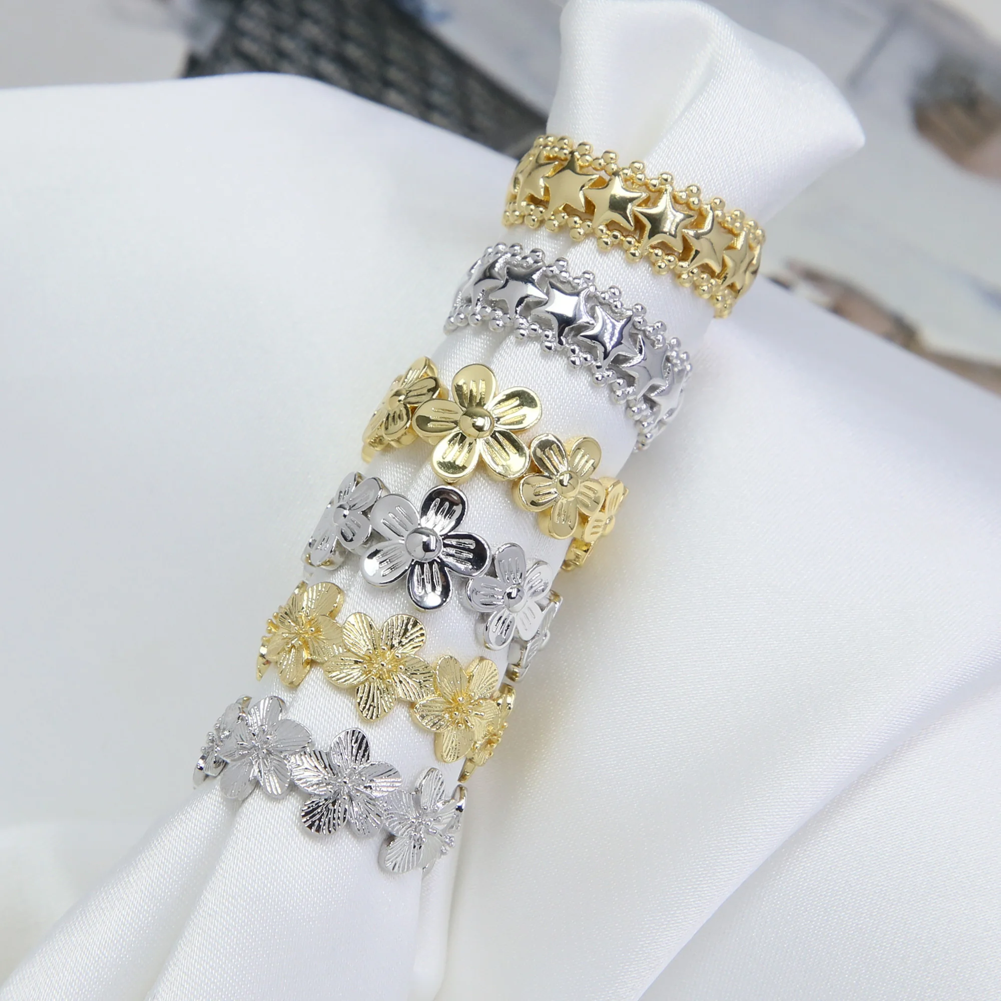 18K Gold Plated Brass Finger Ring Multi- Flower Ring Women Open Adjustable Ring for Girls