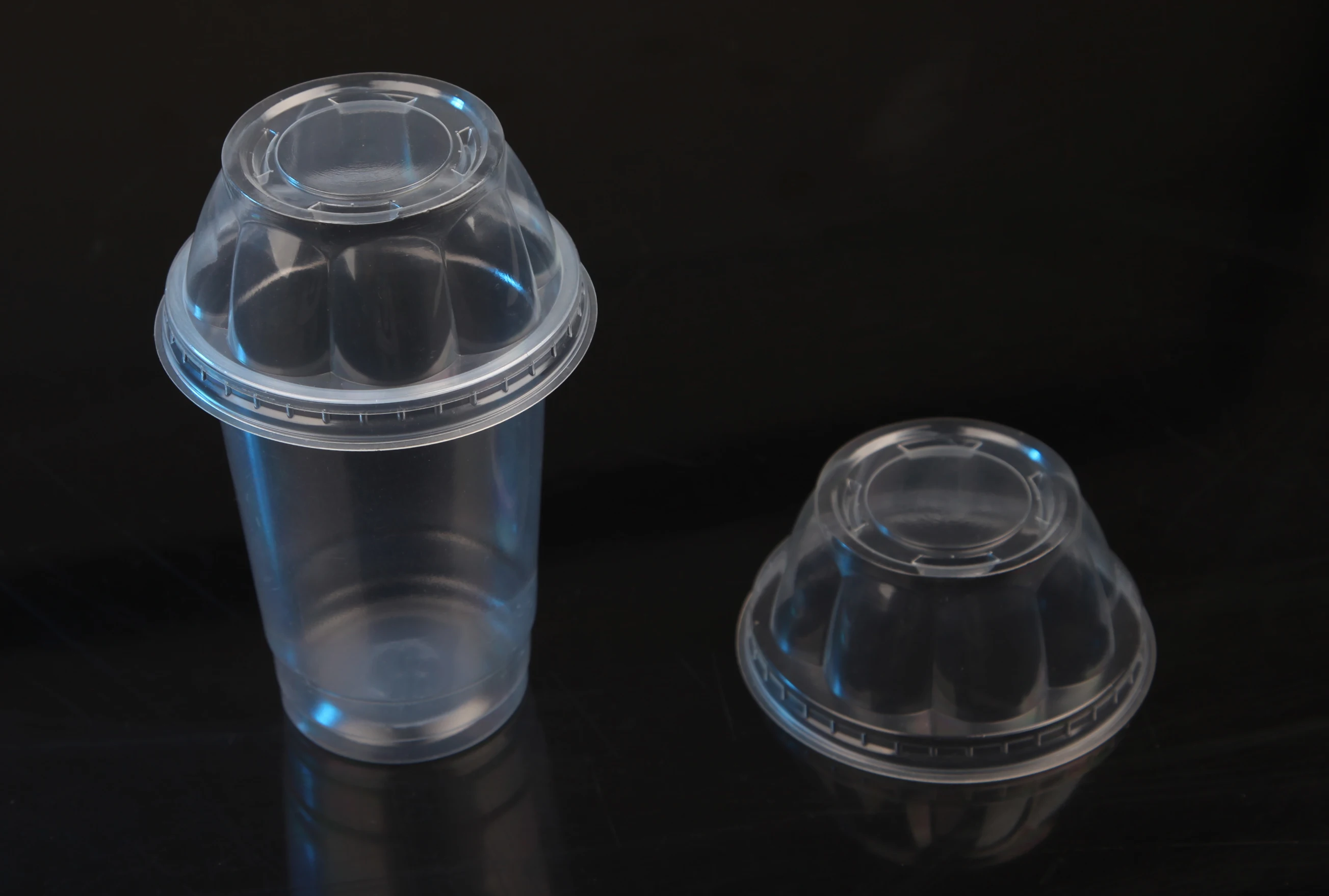 FJL-400A PS/PET/PVC AutomaticPlastic Lids Thermoforming Machine