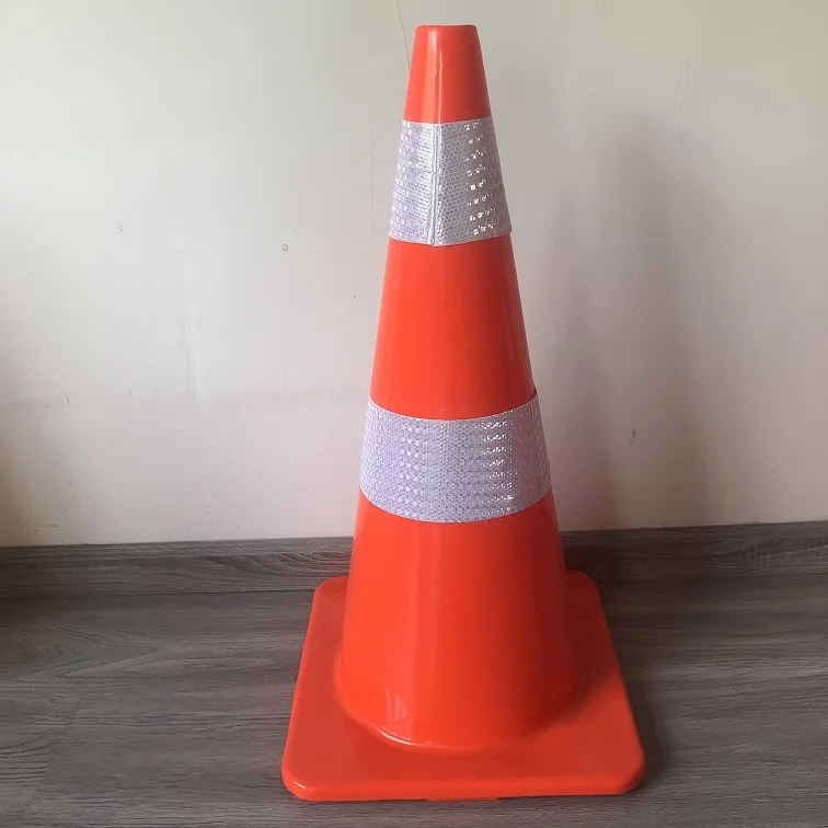 28inch Economic PVC Red Base Plastic  Reflective Flexible Road Safety Traffic Cones